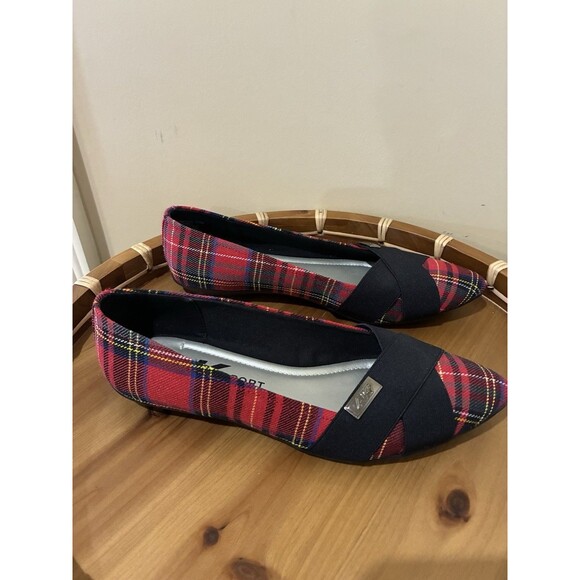 ANNE KLEIN SPORT RED PLAID FLATS SIZE 8M NEW - Picture 2 of 5